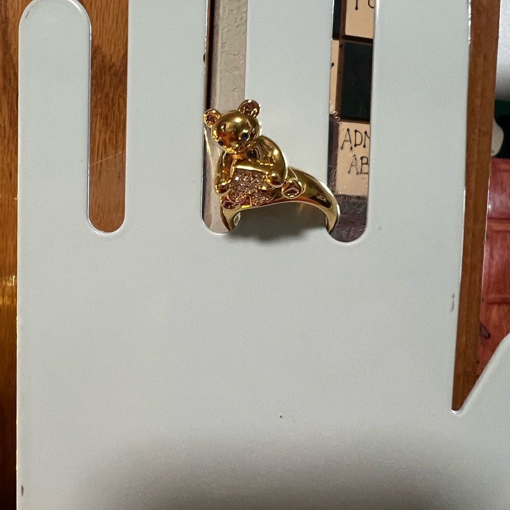 kate spade gold-tone teddy bear ring with clear crystals - Picture 6 of 8